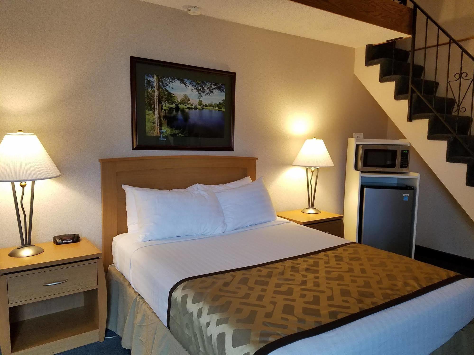 Rivertree Inn & Suites Clarkston Eksteriør billede